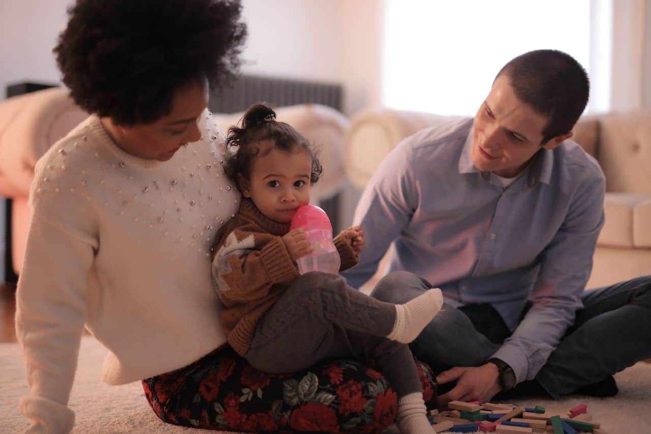 Parentalité et santé mentale : ce que personne ne dit aux jeunes parents